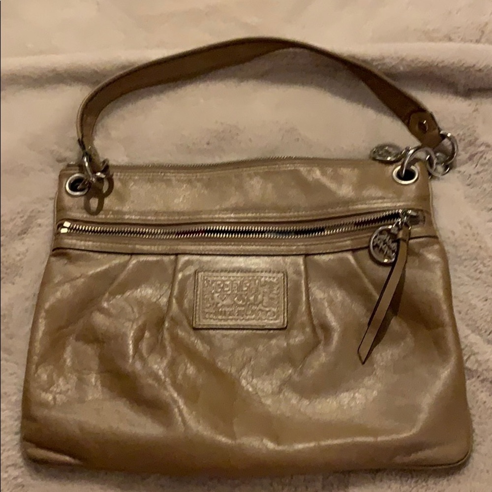Coach poppy purse